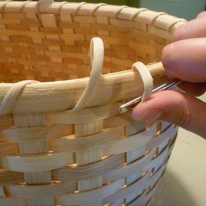 Tightening the lasher