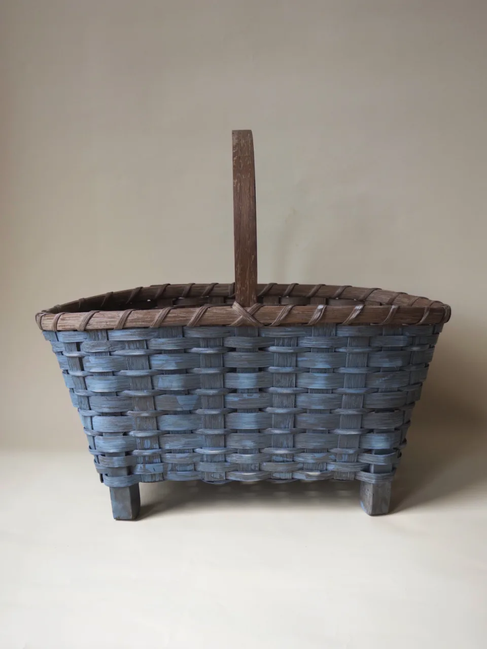 Chair-Side Basket