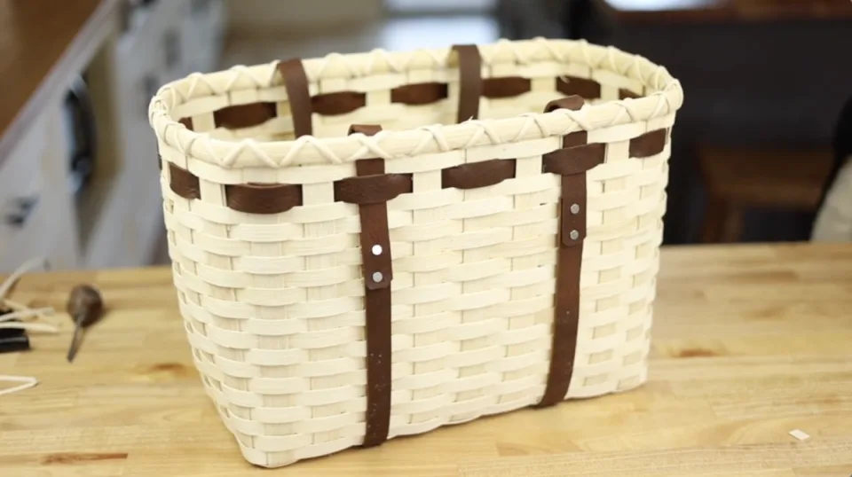 The finished tote from the video