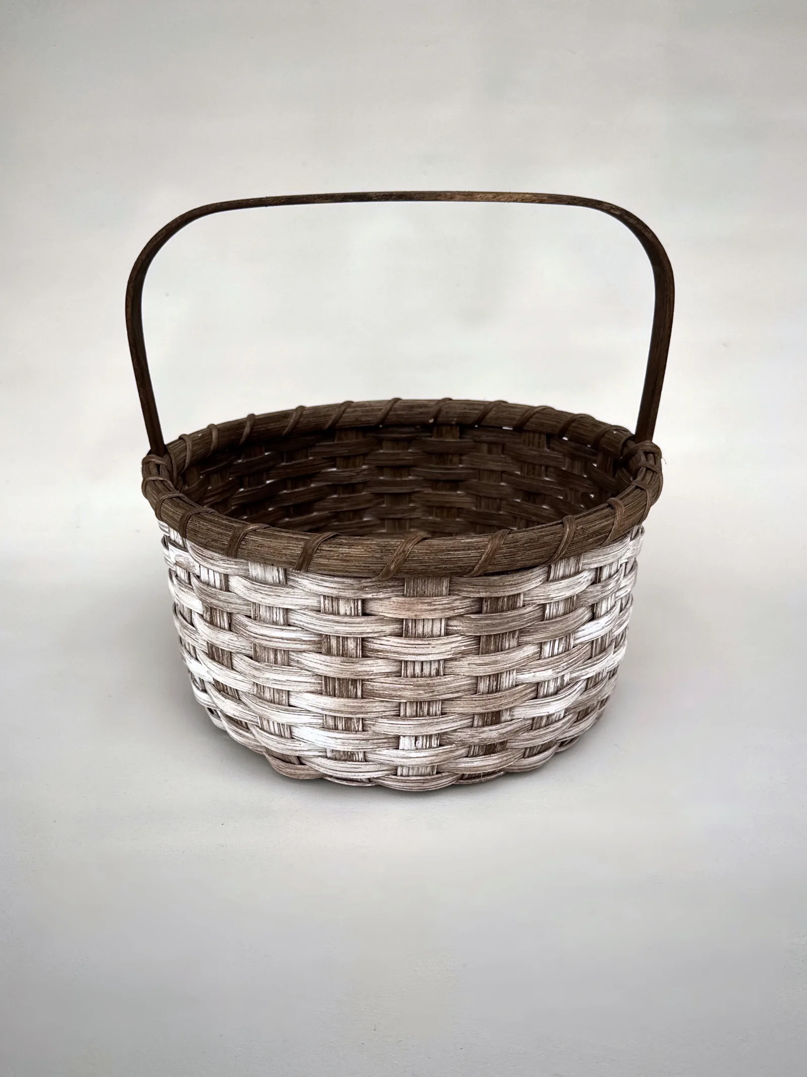 Colonial Gathering Basket — image 2