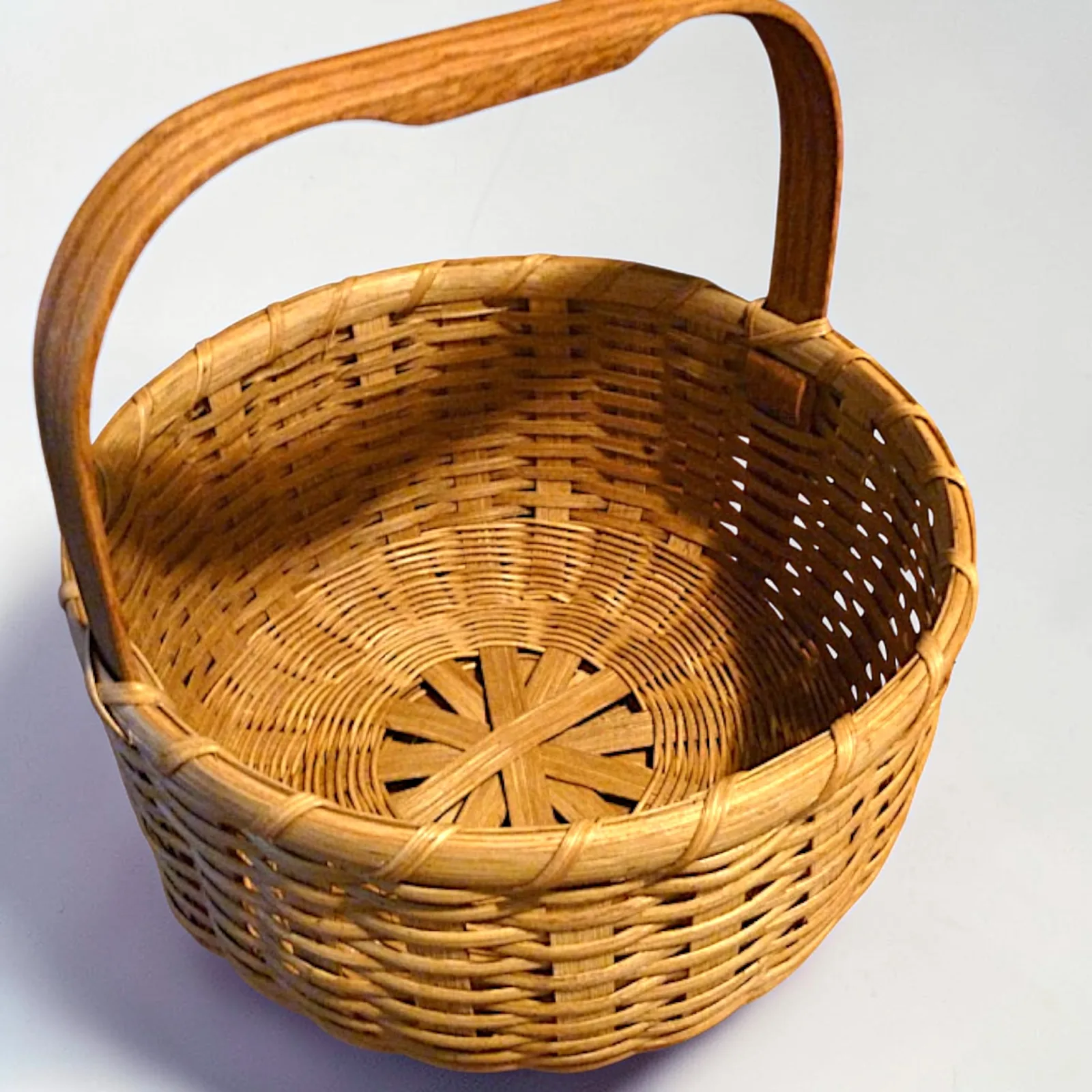 Double Bottom Round Basket — image 3
