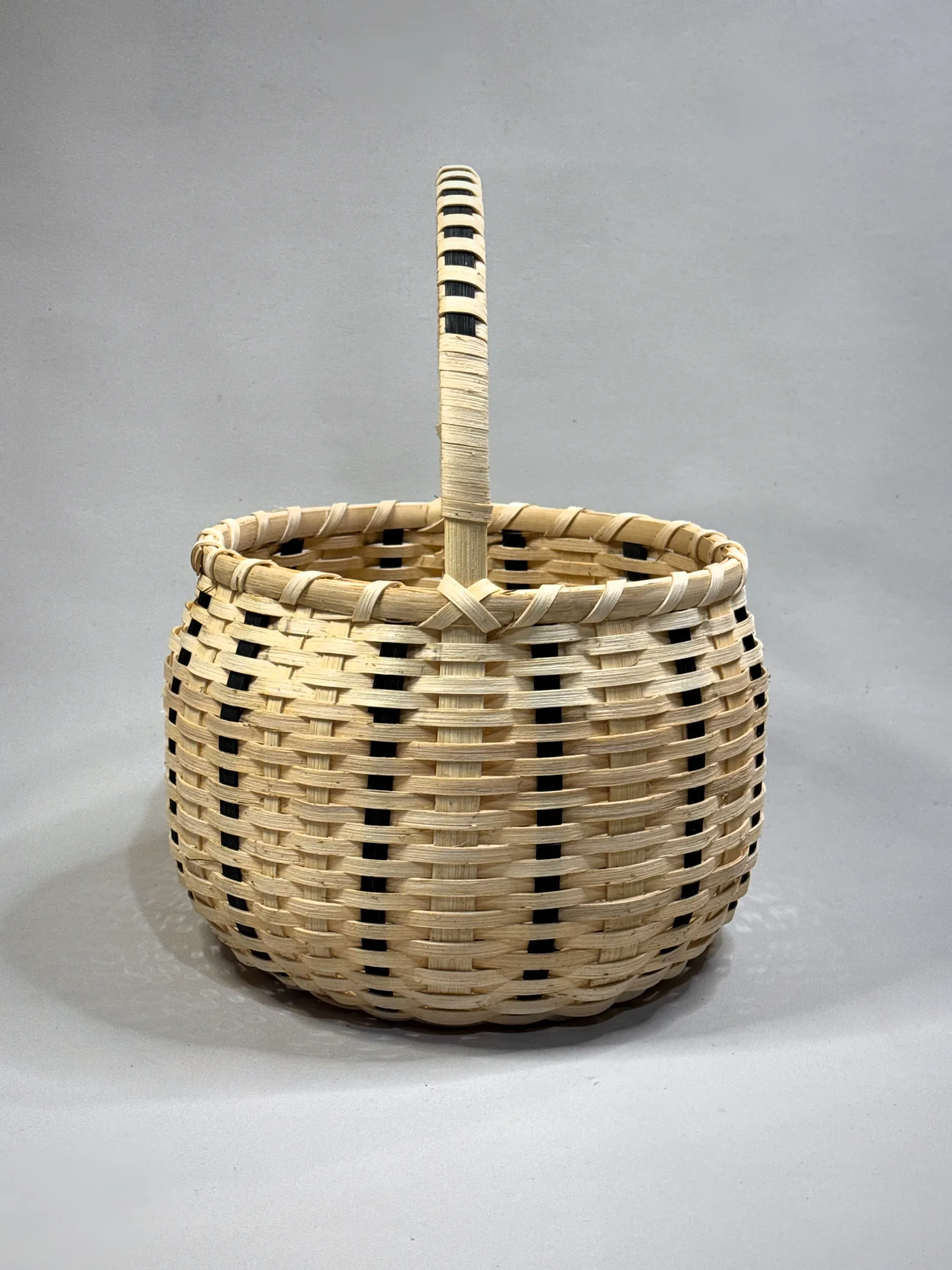 Pumpkin Treat Basket — image 6
