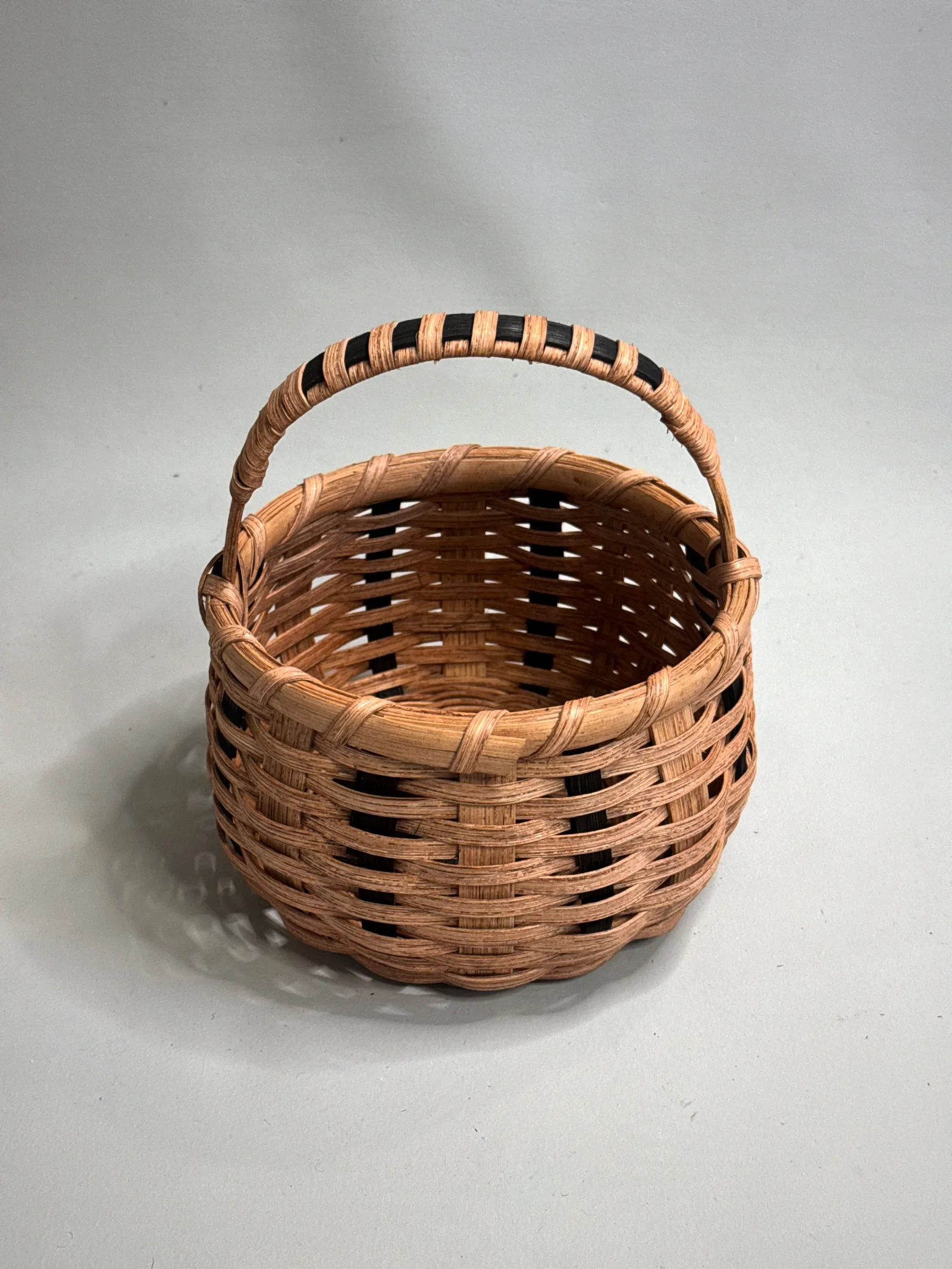 Mini Pumpkin Treat Basket — image 7