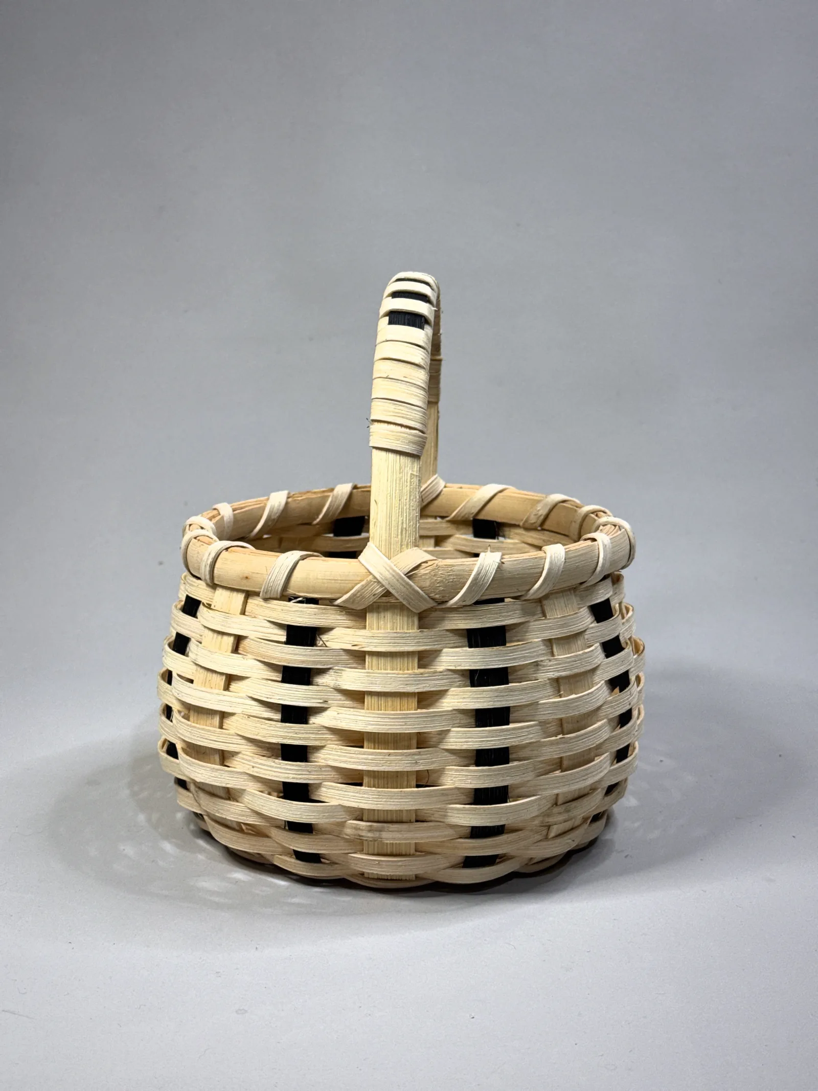 Mini Pumpkin Treat Basket — image 4
