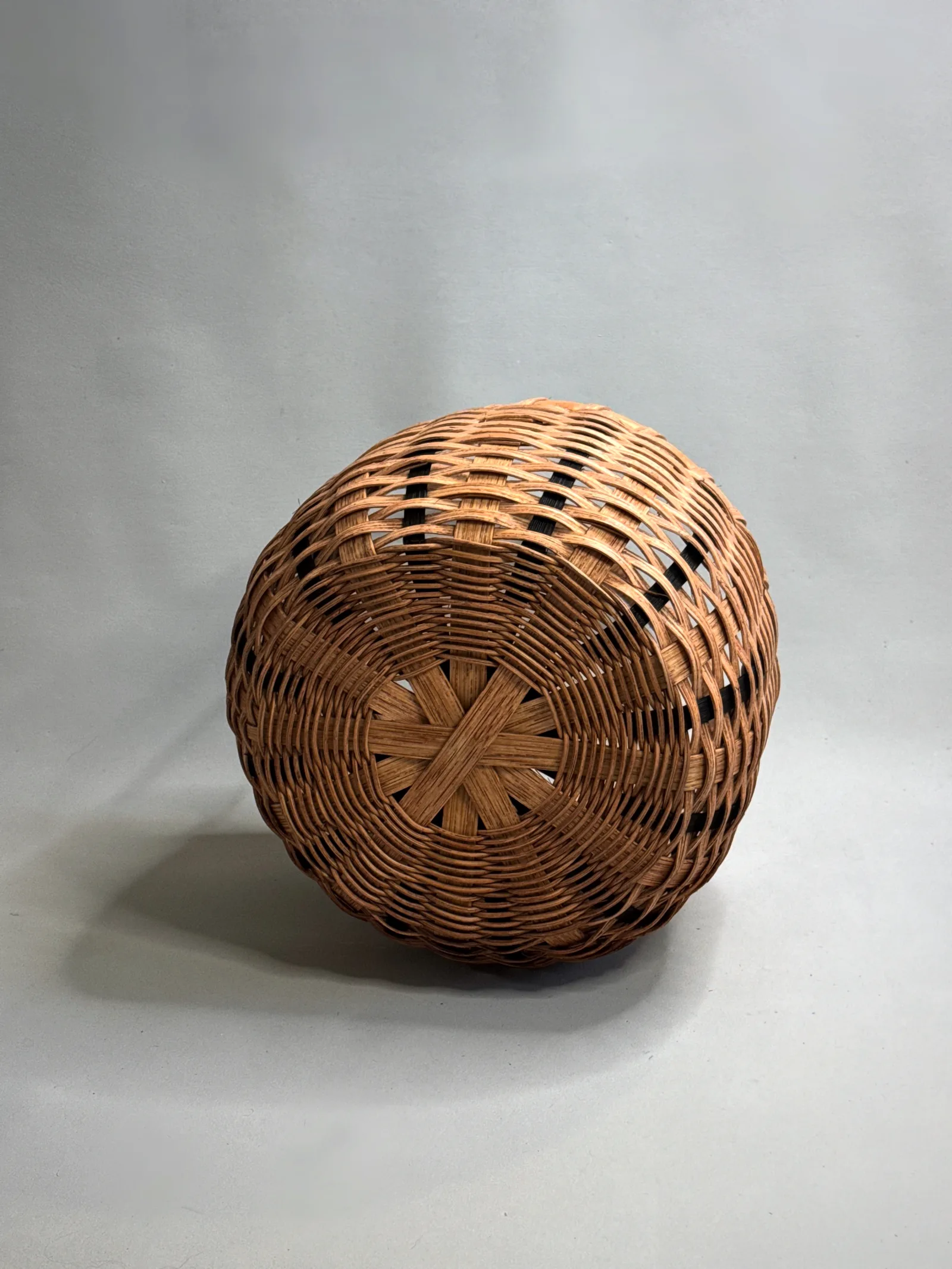 Pumpkin Treat Basket — image 4