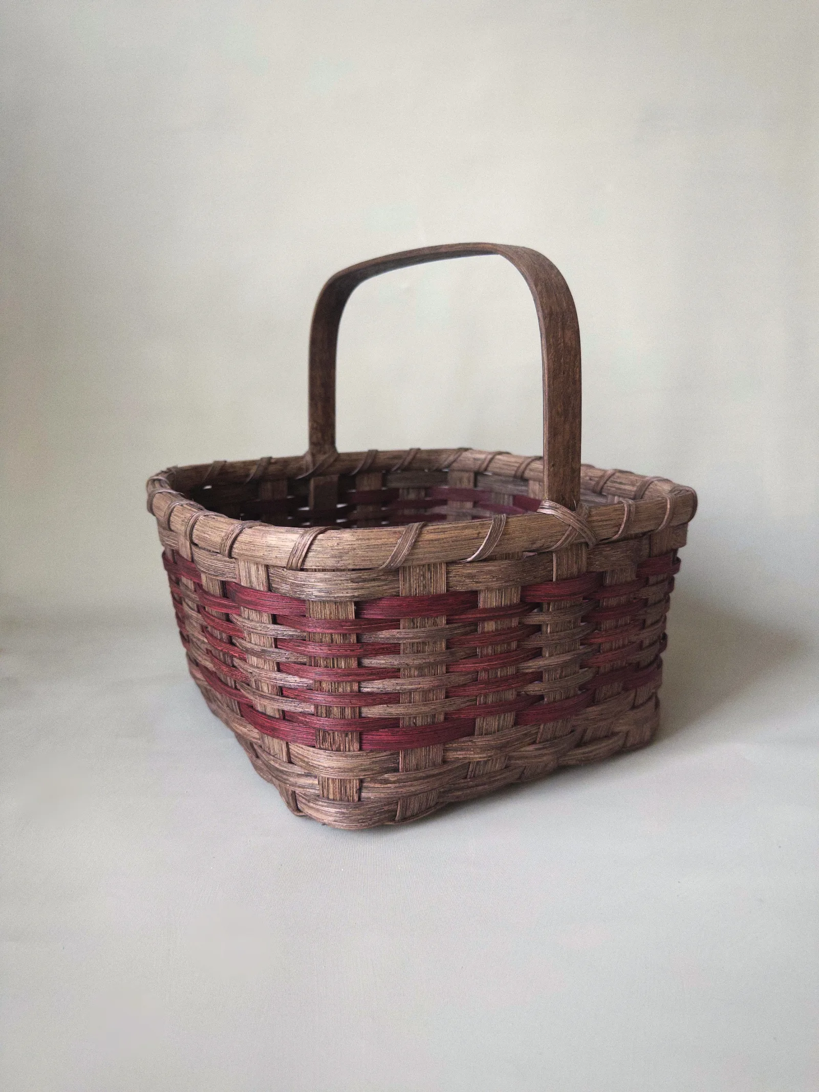 Round Cornered Market Basket — image 6