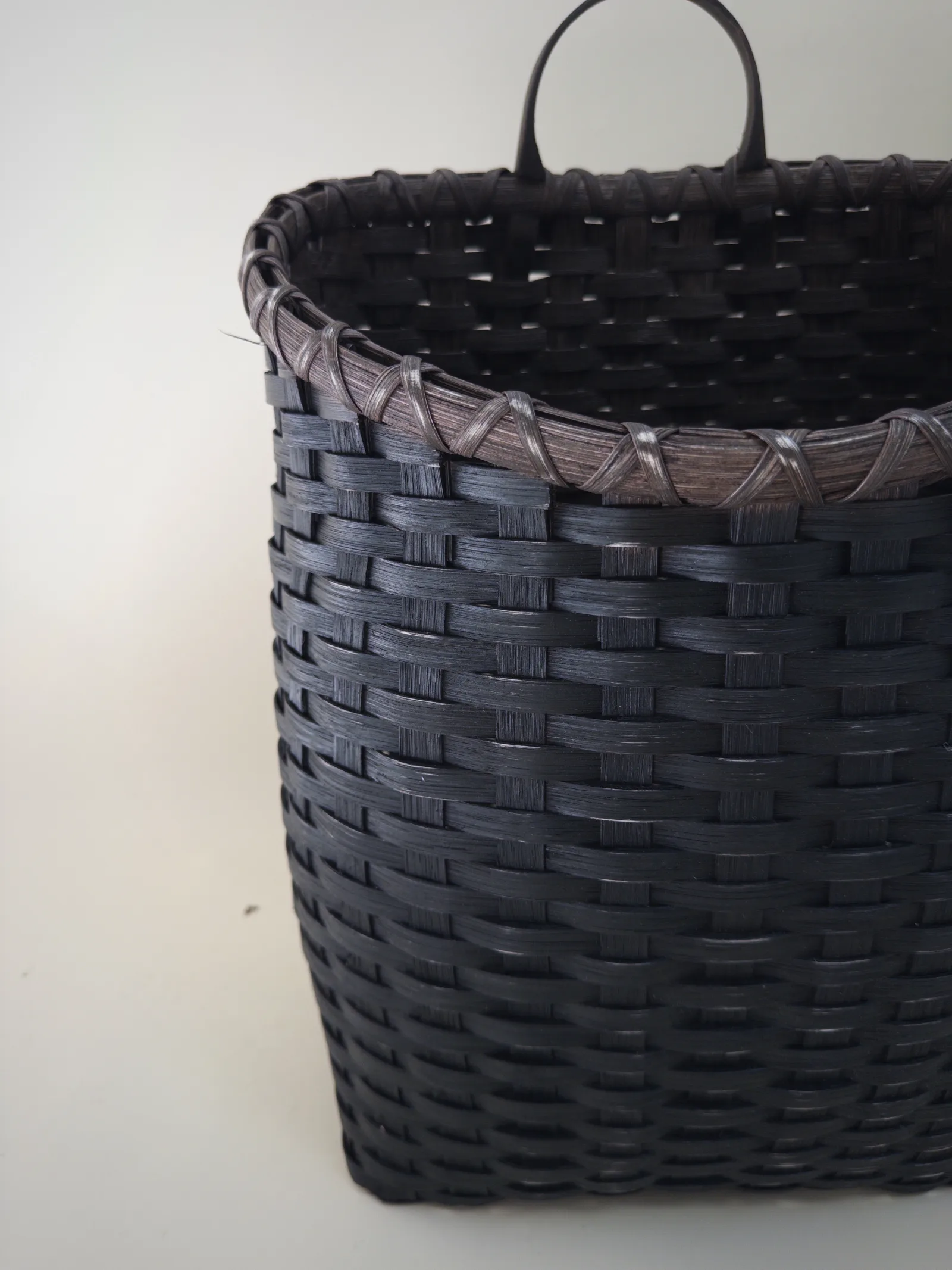 Primitive Front Porch Basket — image 9
