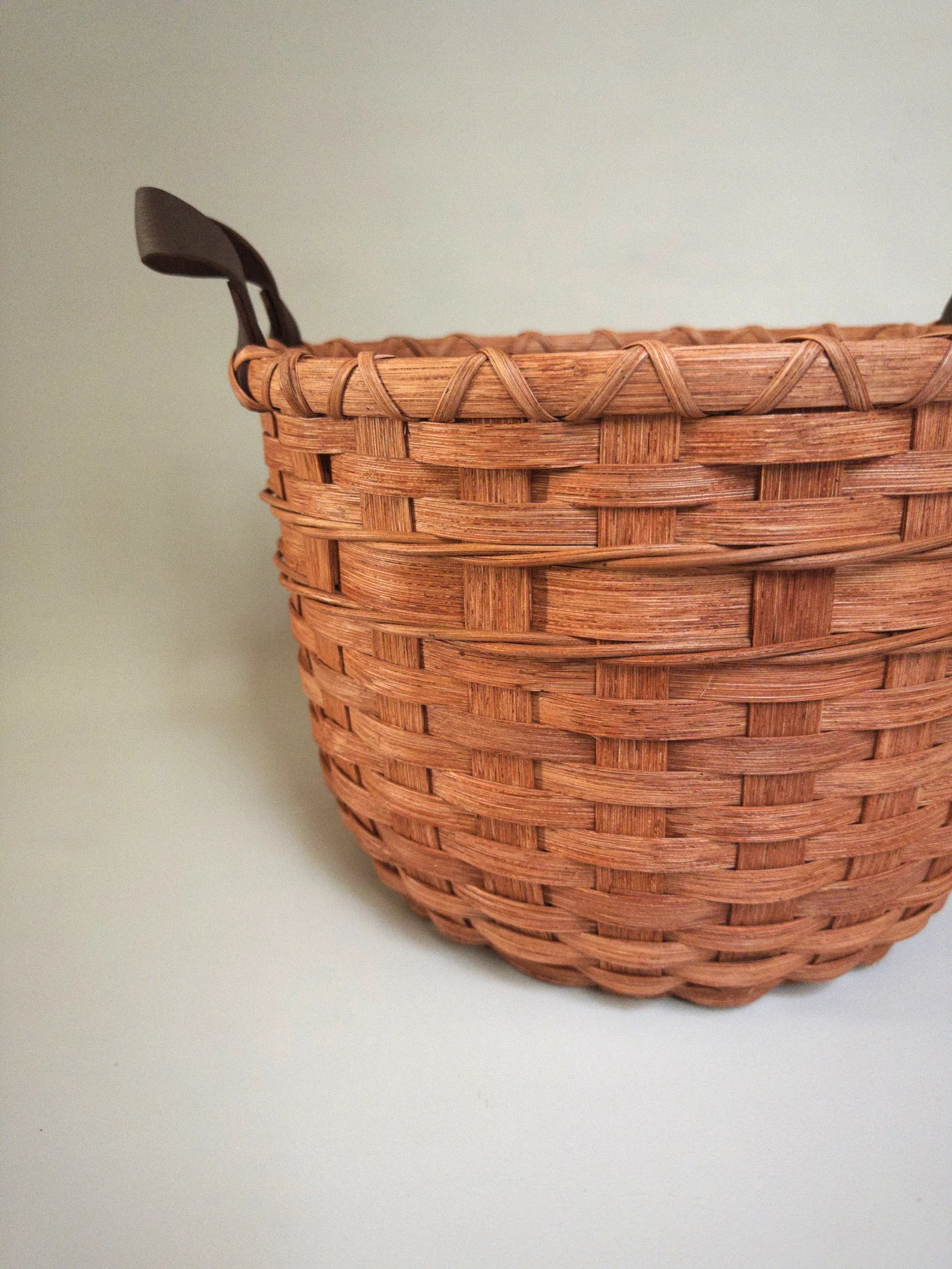 Mitten Basket — image 4