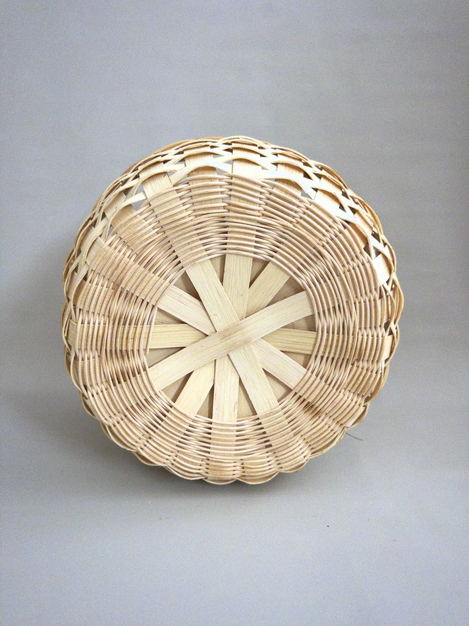 Mitten Basket — image 4