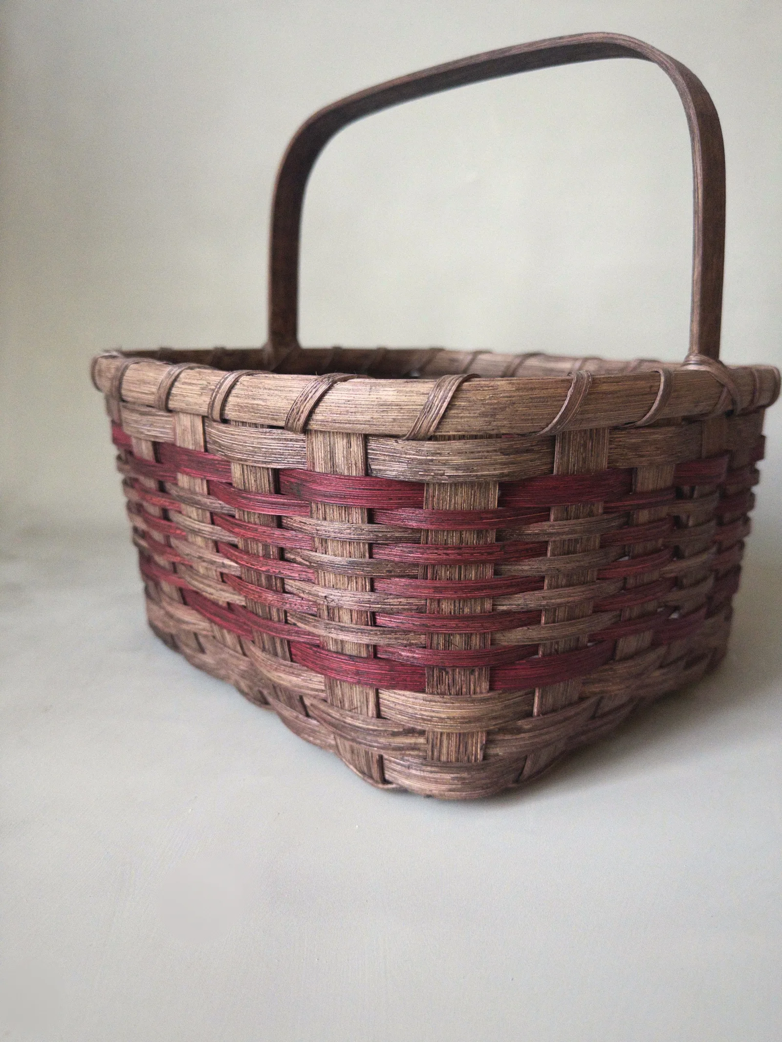 Round Cornered Market Basket — image 3